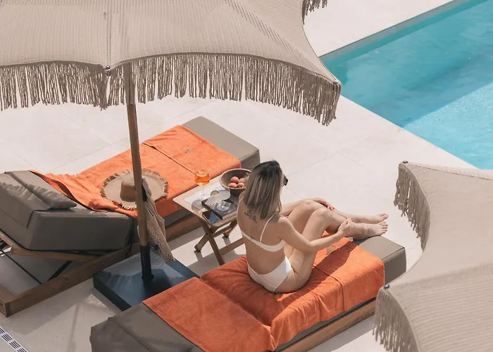 La Brise Luxury Hotel