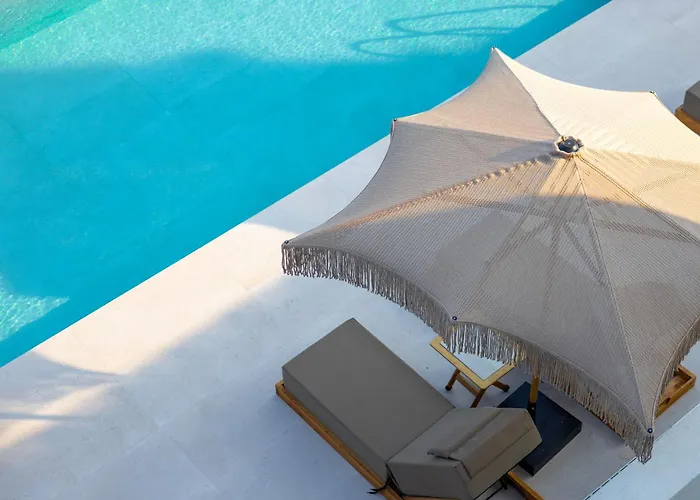 La Brise Luxury Hotel