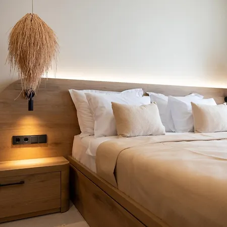 La Brise Luxury